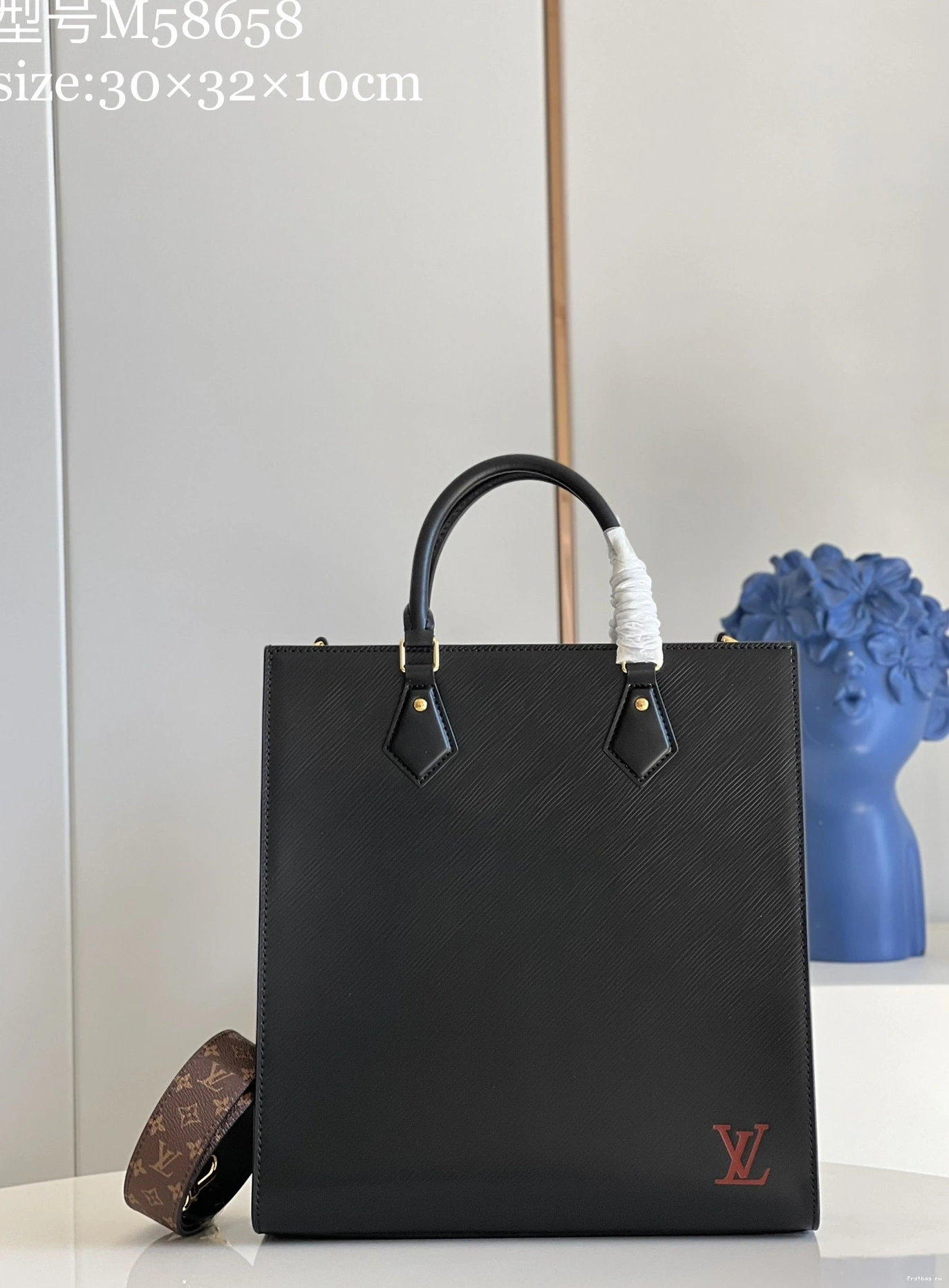 Frstbag ru LOUIS VUITTON PLAT PETIT SAC 0804
